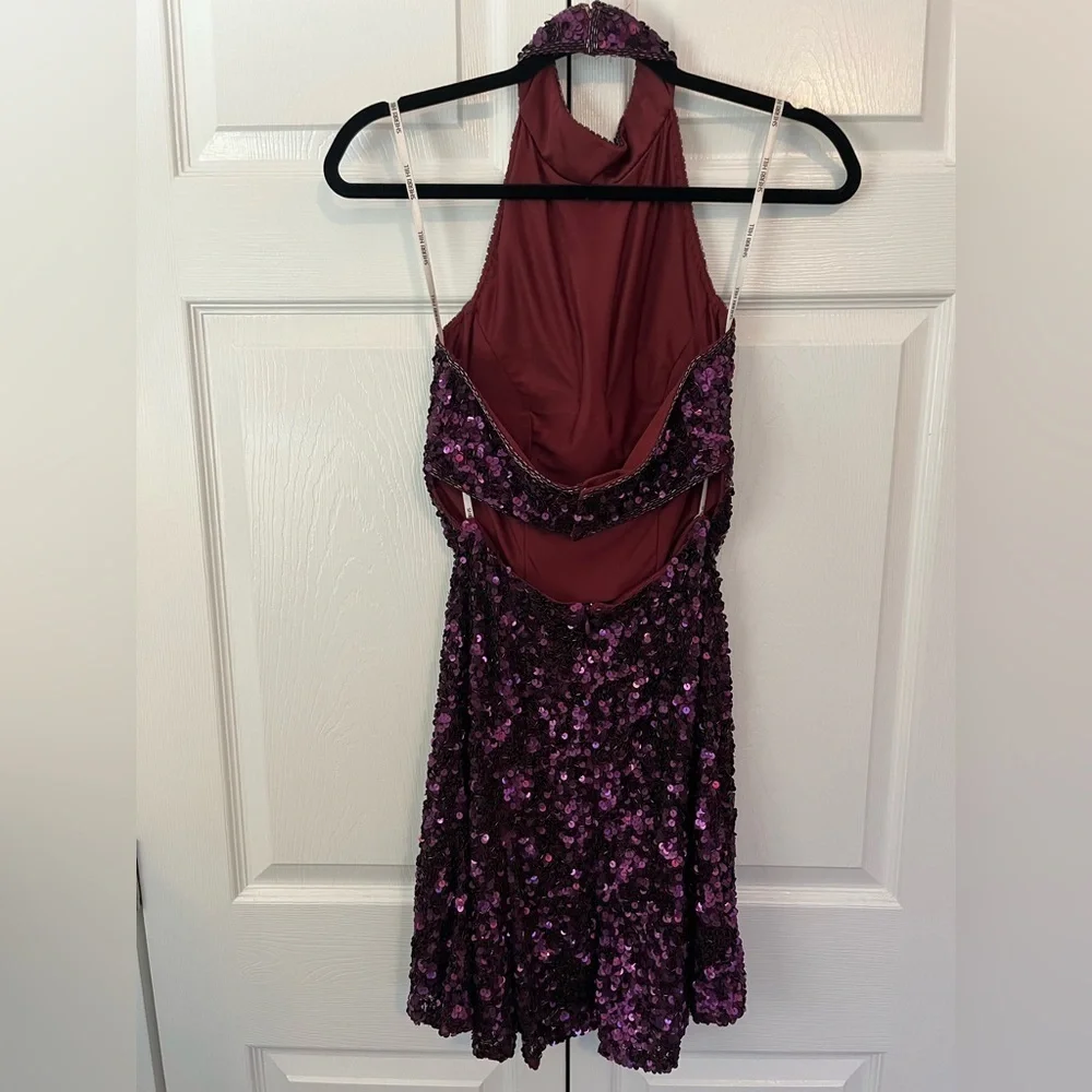 NWT Sherri Hill Purple Sequin Halter Dress Size 2 - Picture 6 of 13